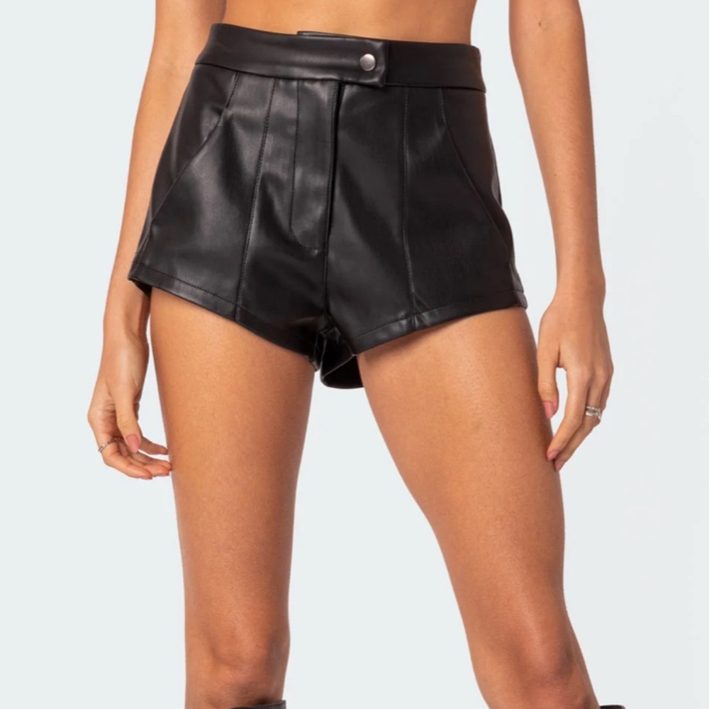 Edikted Ramona High Rise Faux Leather Micro Shorts